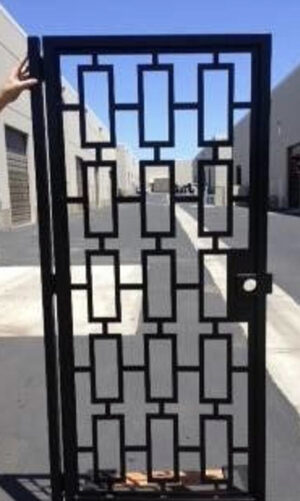 Modern Urban Metal Gate #7013