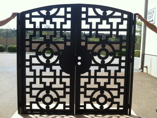 Contemporary Dual Gate #6302