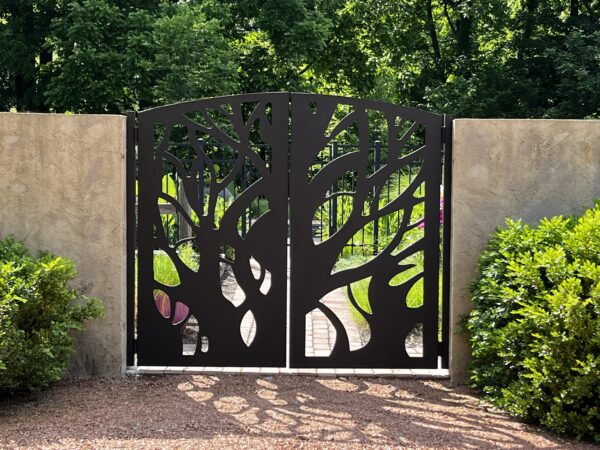 Double Urban Tree Gate #2061