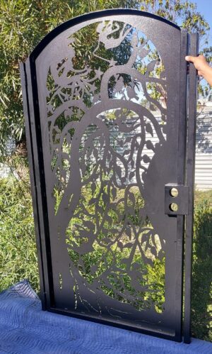 Urban Fairies Tree Metal Gate #5303 - Image 3
