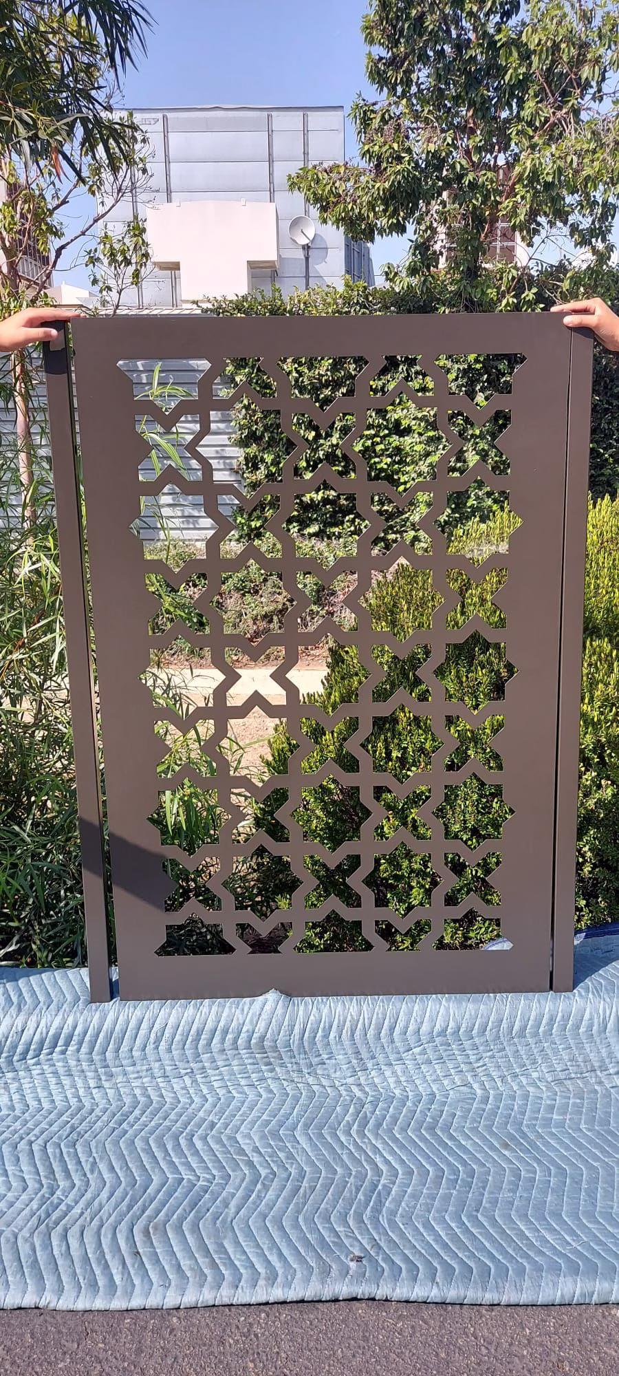 #1915 Puzzle Metal Entry Gate - Image 4