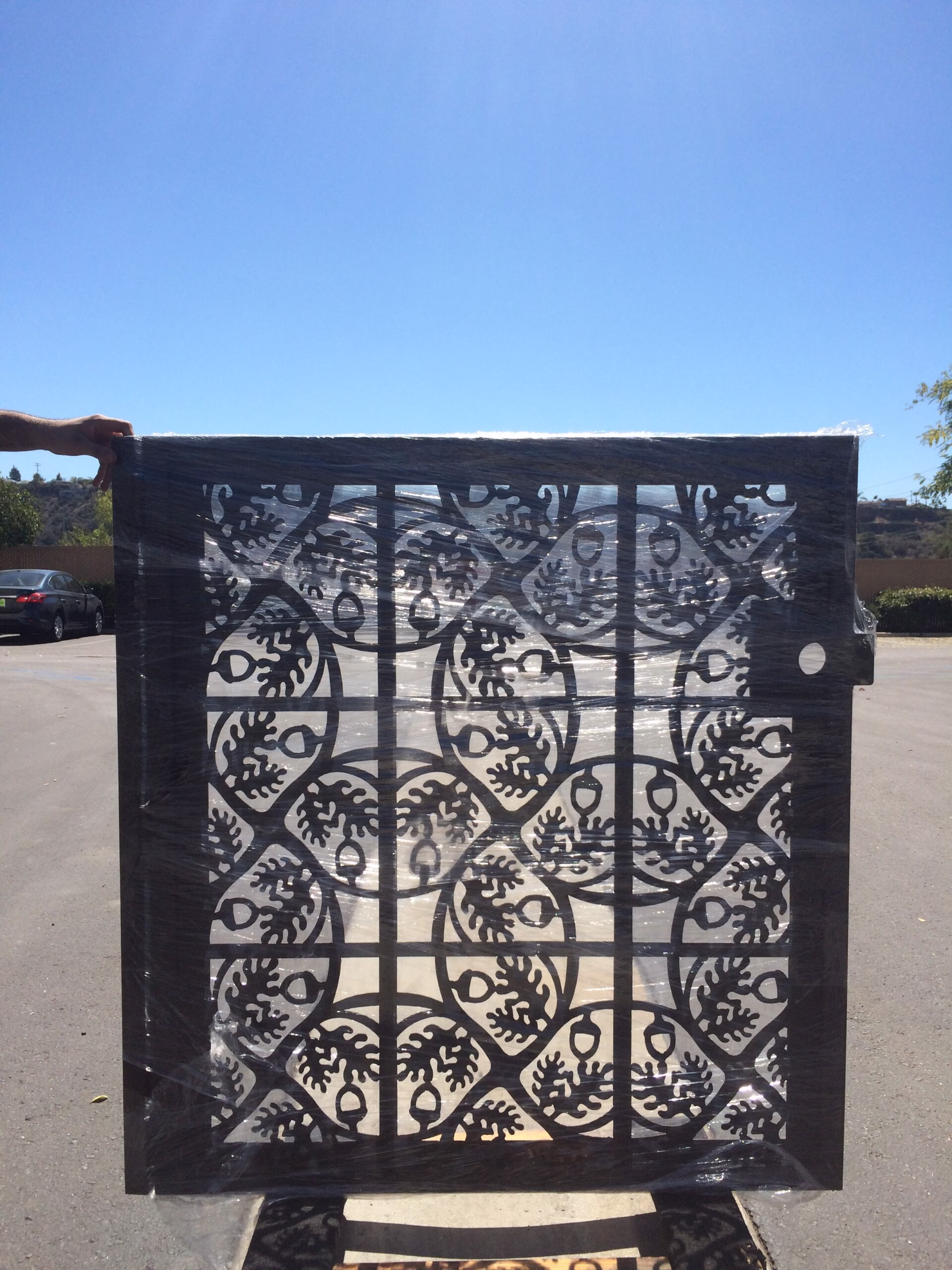 acorn leaves entry metal gate
