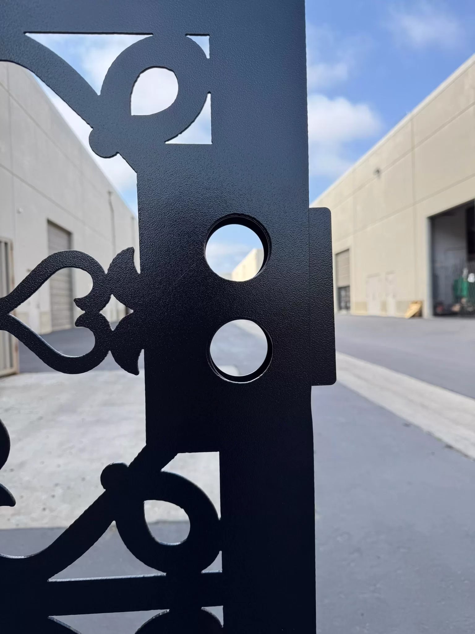 #4481 Auclair Metal Entry Gate - Image 4